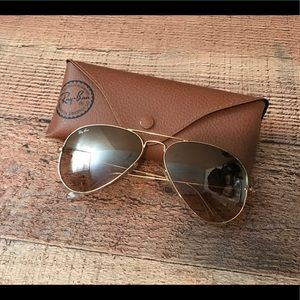 Ray Ban Aviators Rose Gold